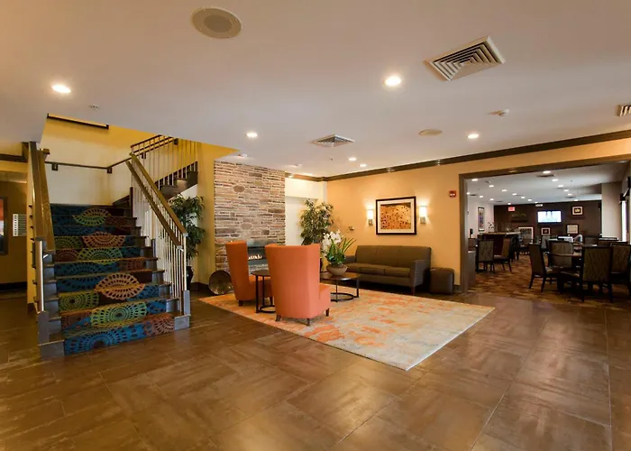 Express & Chicago Deerfield Lincolnshire By Ihg 2* Riverwoods