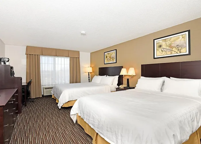 Express & Chicago Deerfield Lincolnshire By Ihg Hotel Riverwoods