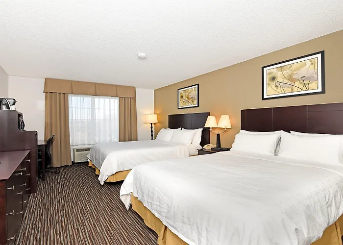 Express & Chicago Deerfield Lincolnshire By Ihg Hotel Riverwoods
