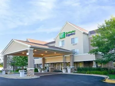 Express & Chicago Deerfield Lincolnshire By Ihg Hotel 2*