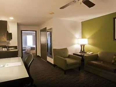 Hotel Express & Chicago Deerfield Lincolnshire By Ihg Riverwoods