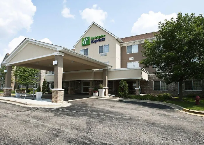Express & Chicago Deerfield Lincolnshire By Ihg Hotel Riverwoods
