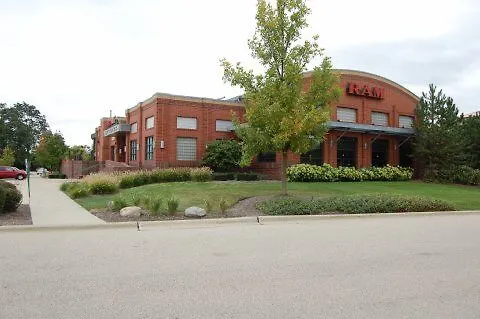 Express & Chicago Deerfield Lincolnshire By Ihg 2*